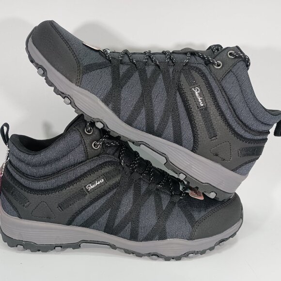 Sketchers Seager Hiker - Side to Side Hiking Boots from Finish Line Women's 10" - Picture 6 of 9
